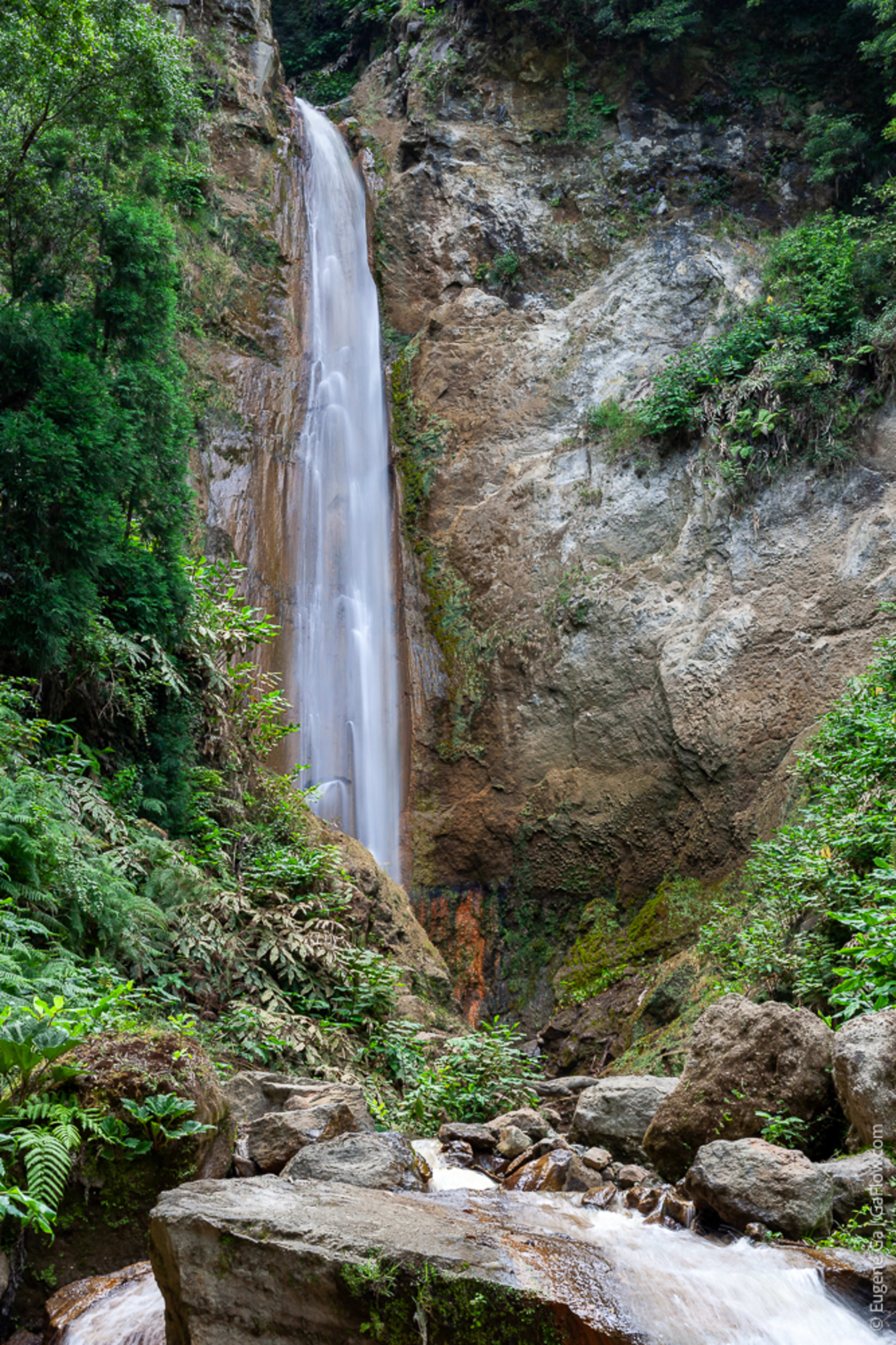 Cascata da Ribeira Quente
